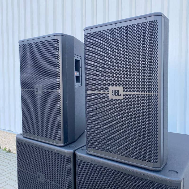 JBL Professional SRX715 (2) + SRX718S (4) - Image 4