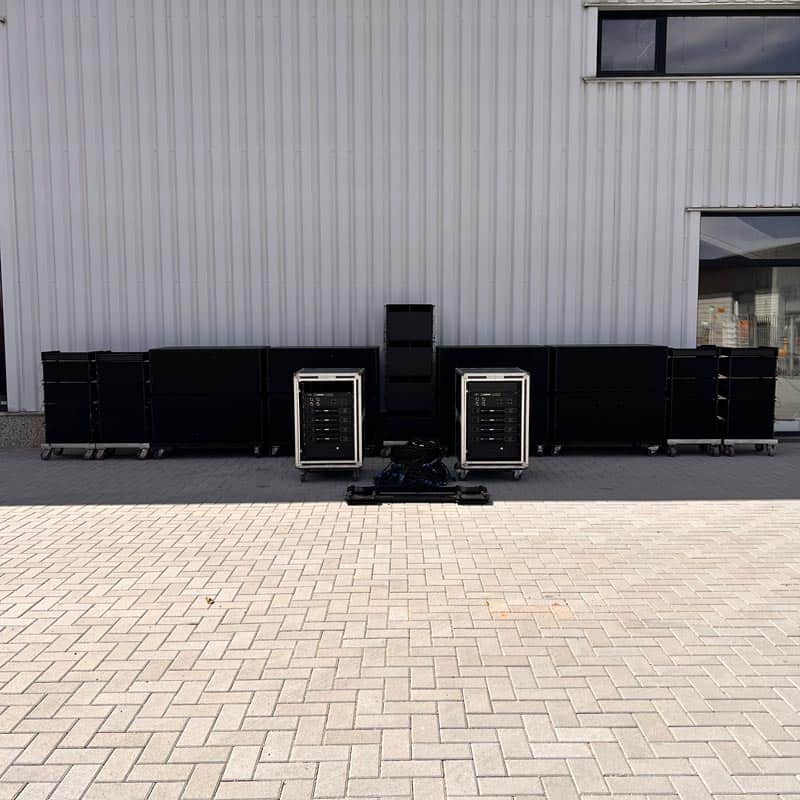 QSC WideLine-8 WL3082 SET - Image 16